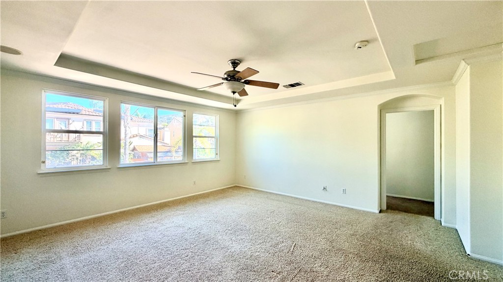 335 Plaza Toluca Property Photo 34