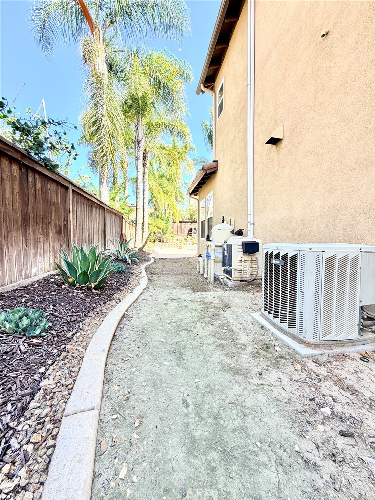 335 Plaza Toluca Property Photo 51