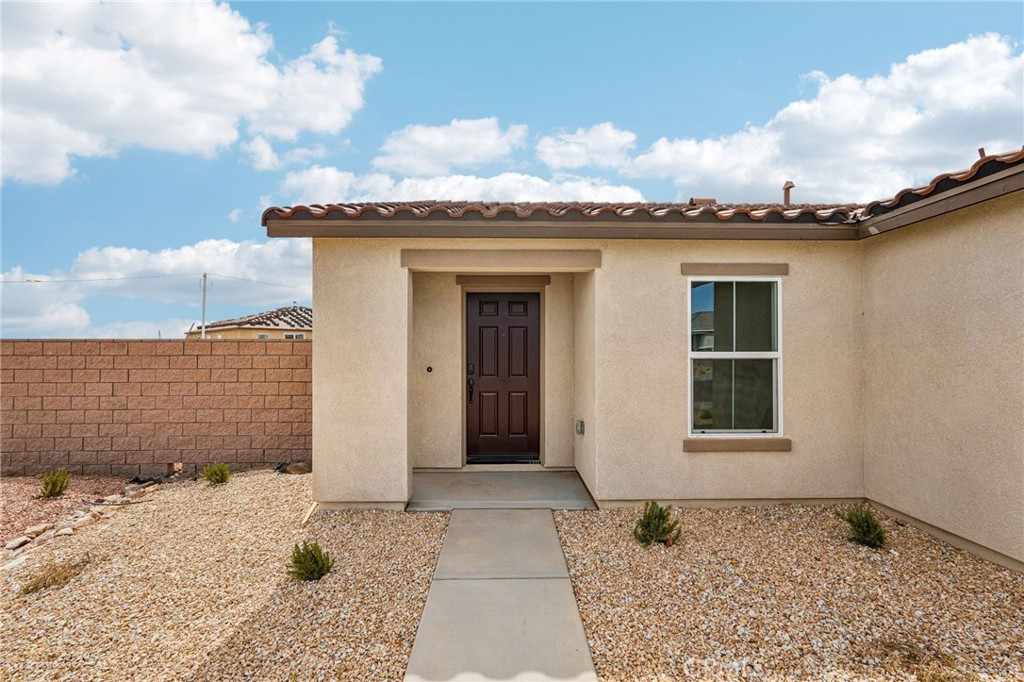 10635 Sea Venture Way Property Photo 2