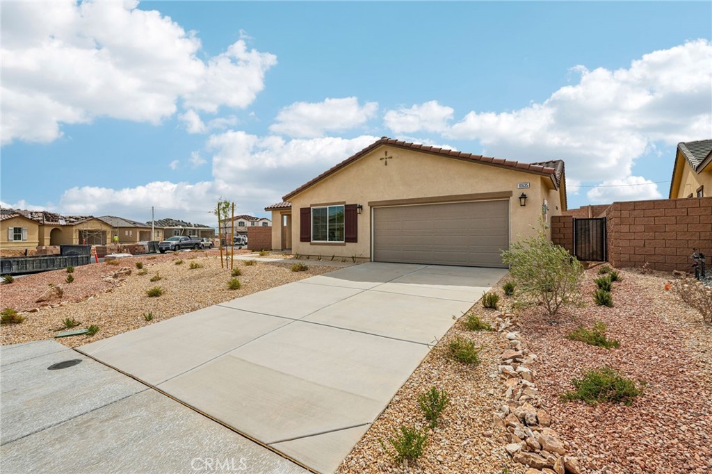 10635 Sea Venture Way Property Photo 3