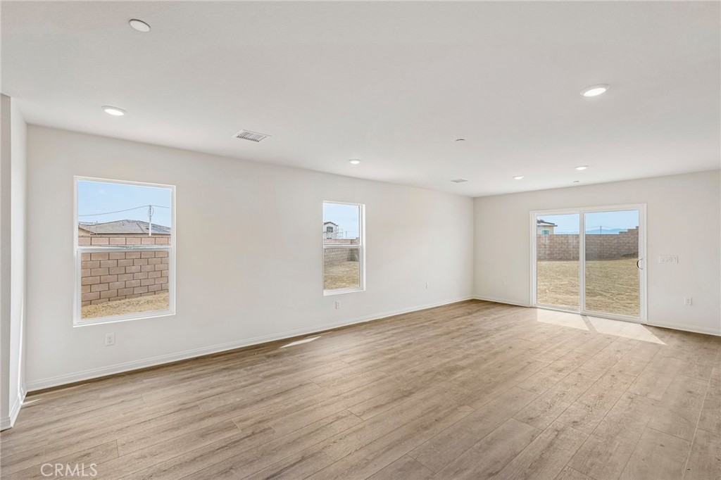 10635 Sea Venture Way Property Photo 6