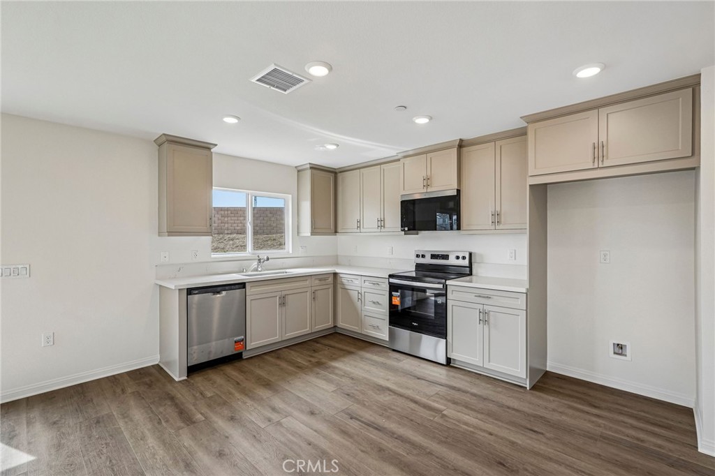 10635 Sea Venture Way Property Photo 10