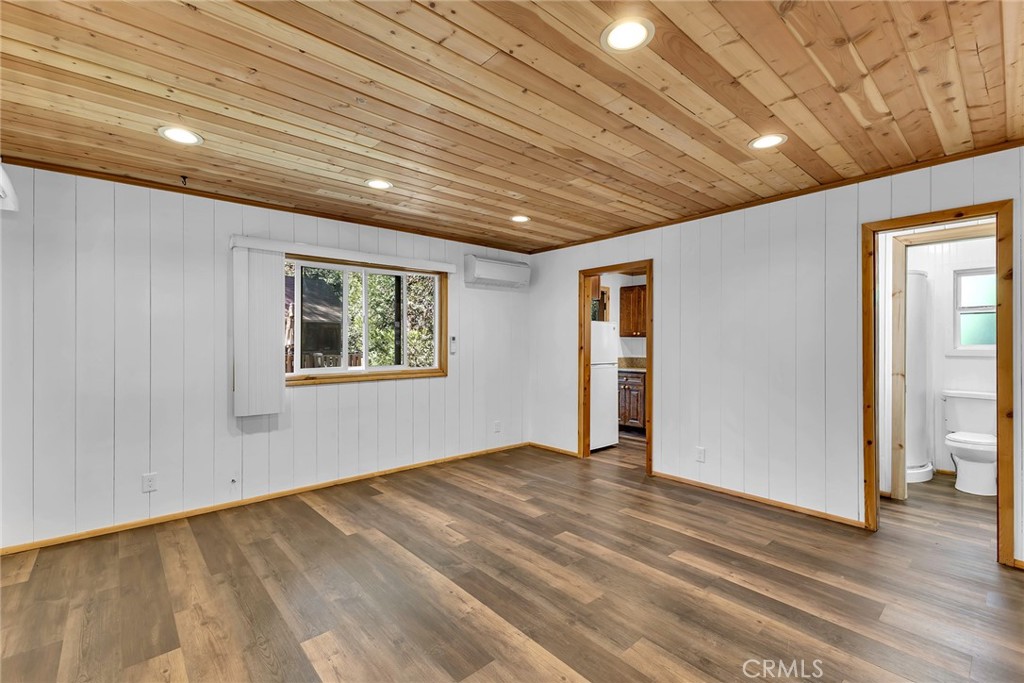 53480 Marian View Property Photo 9