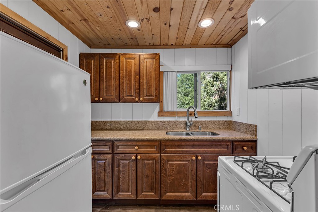 53480 Marian View Property Photo 15