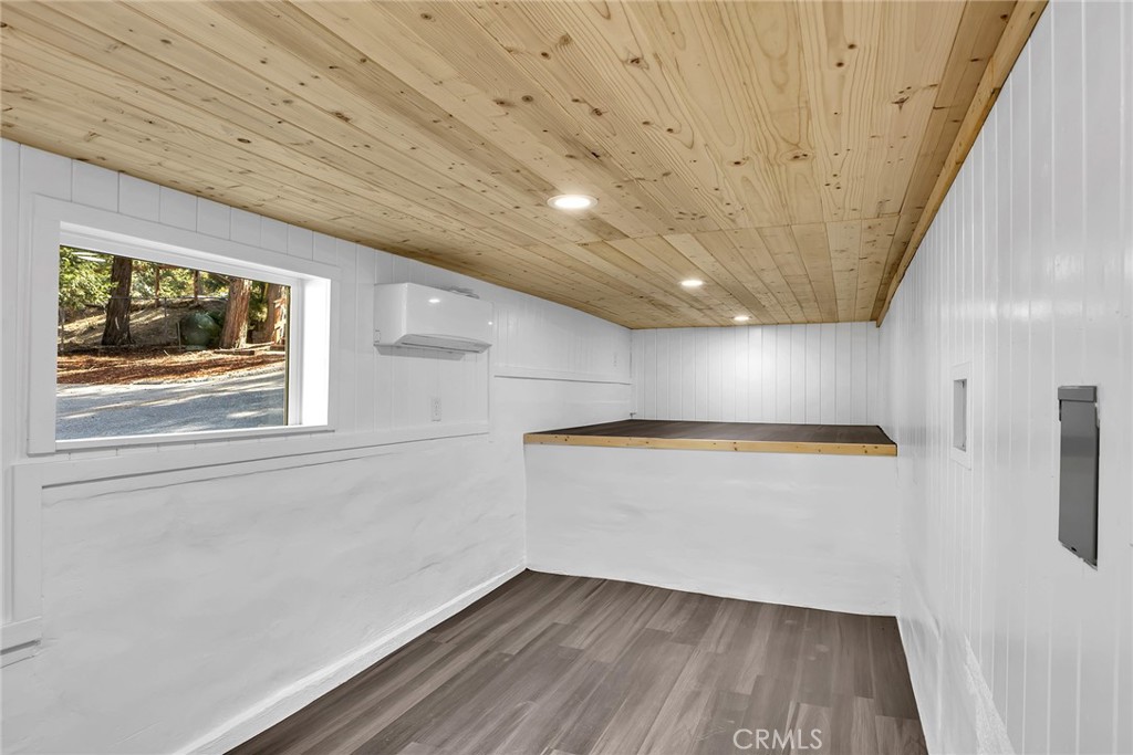 53480 Marian View Property Photo 26