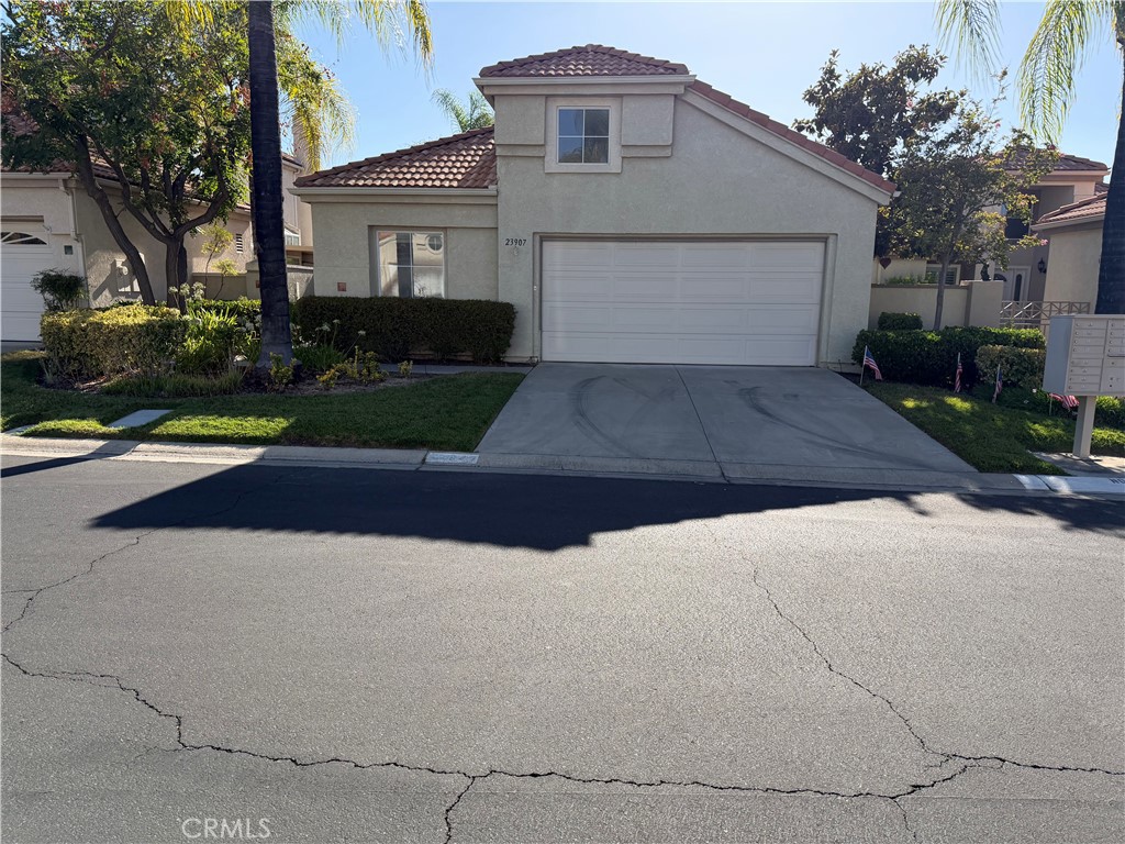 23907 Corte Emerado Property Photo 1
