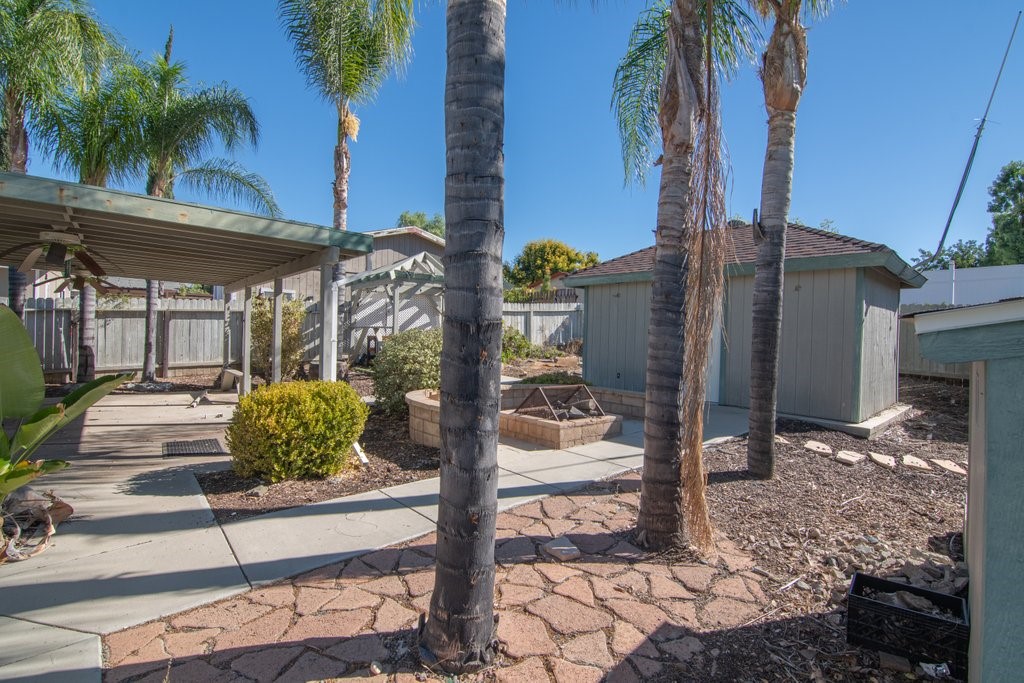 34262 Tractor Property Photo 9