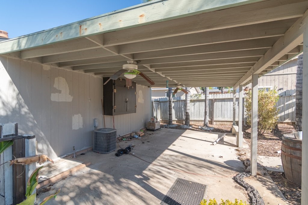 34262 Tractor Property Photo 25