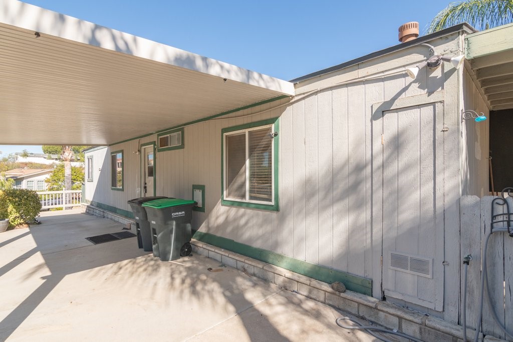 34262 Tractor Property Photo 31
