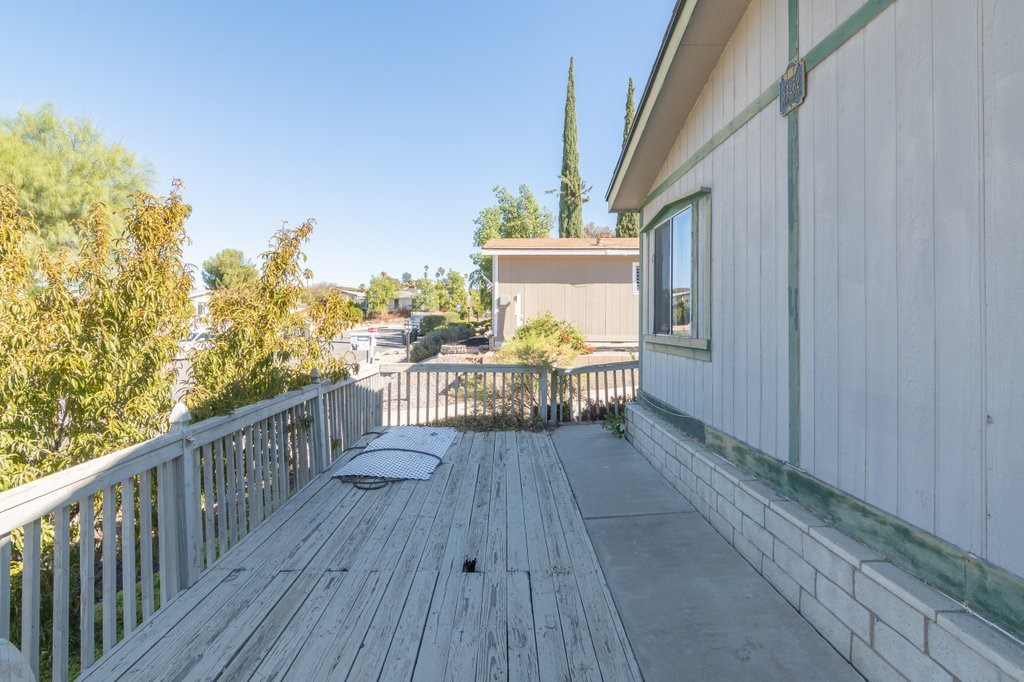 34262 Tractor Property Photo 32
