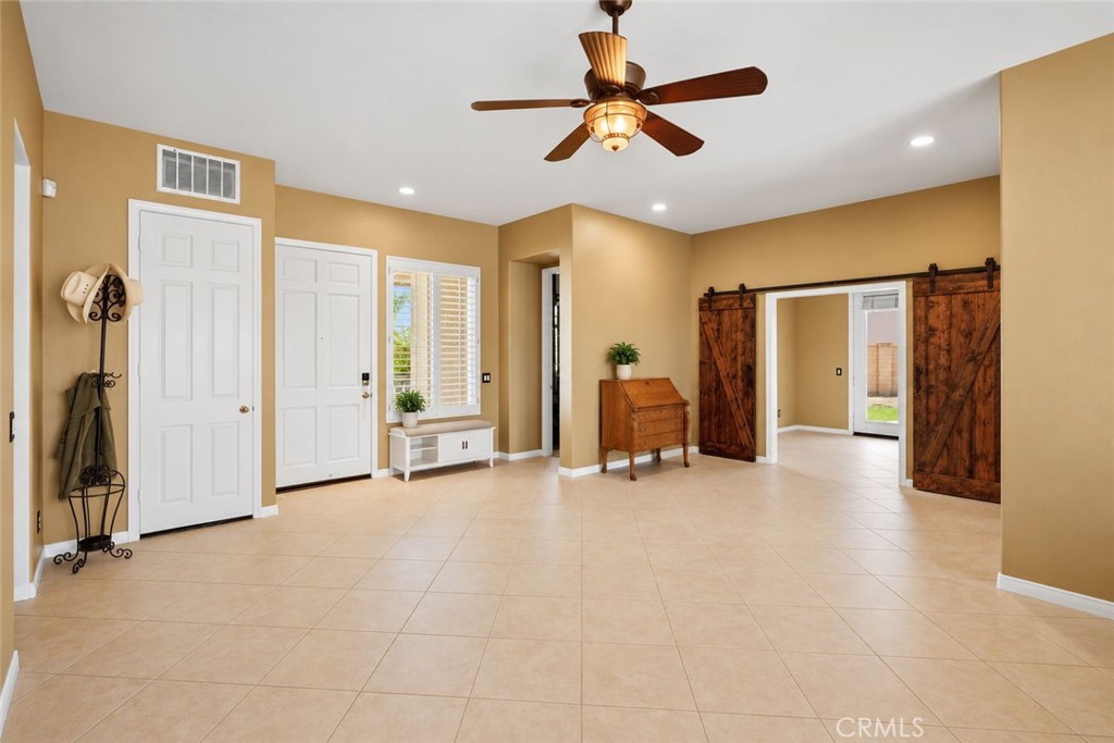 23901 Susana Way Property Photo 12