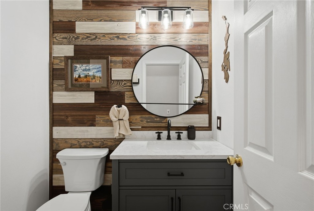 23901 Susana Way Property Photo 28