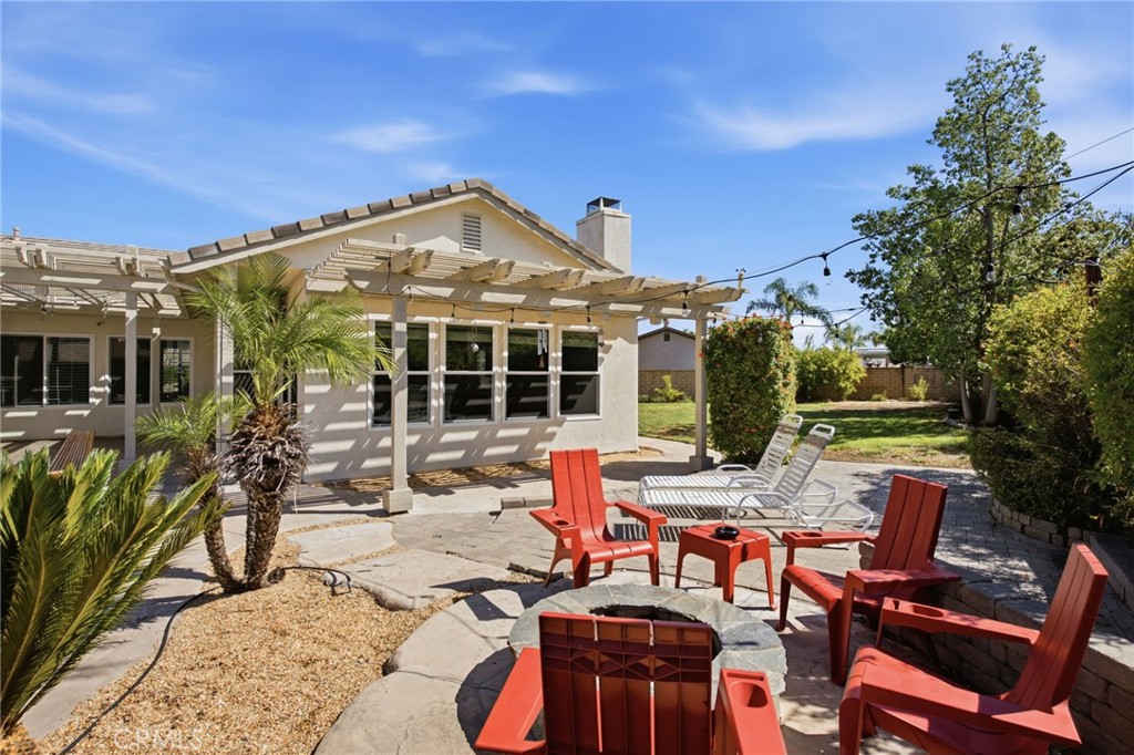 23901 Susana Way Property Photo 32