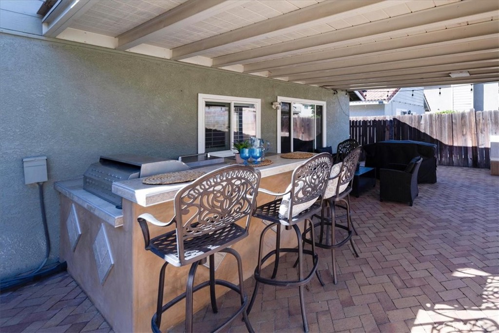 1158 W Cornell Property Photo 45