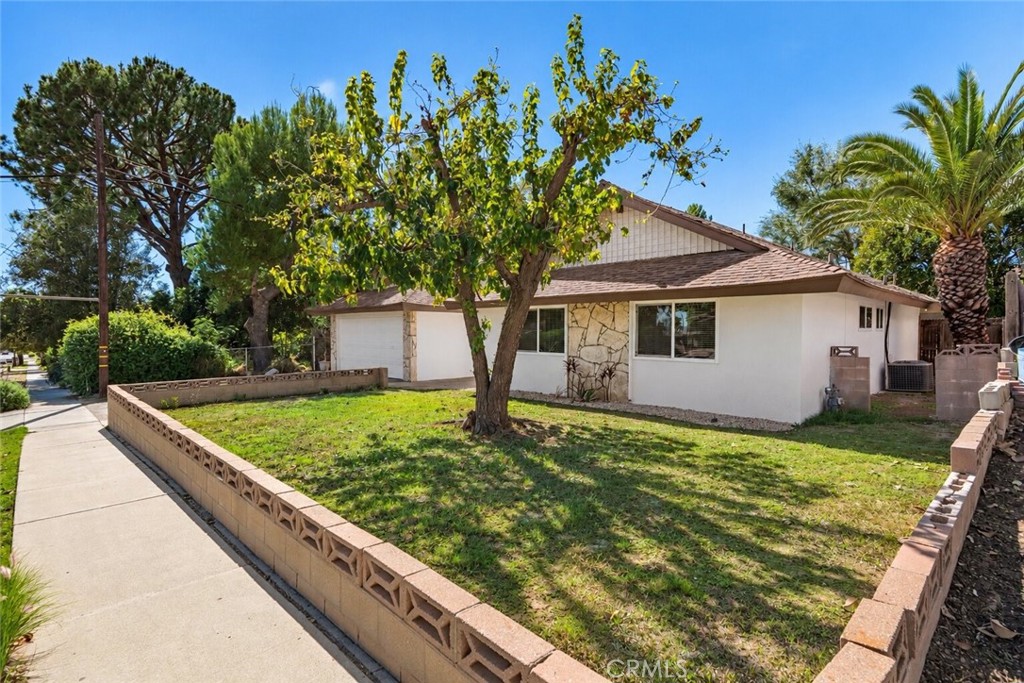 7138 Beryl Property Photo 2