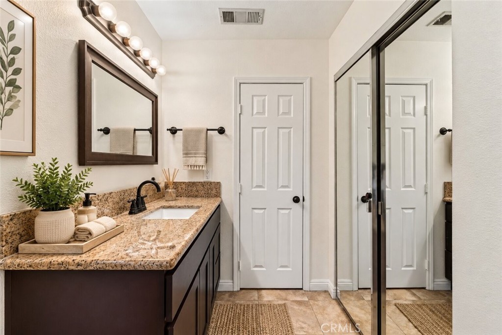 7138 Beryl Property Photo 18