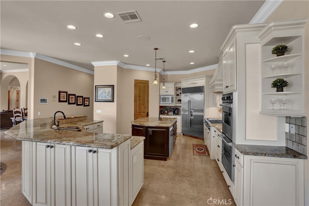 41945 Calle Contento Property Photo 48