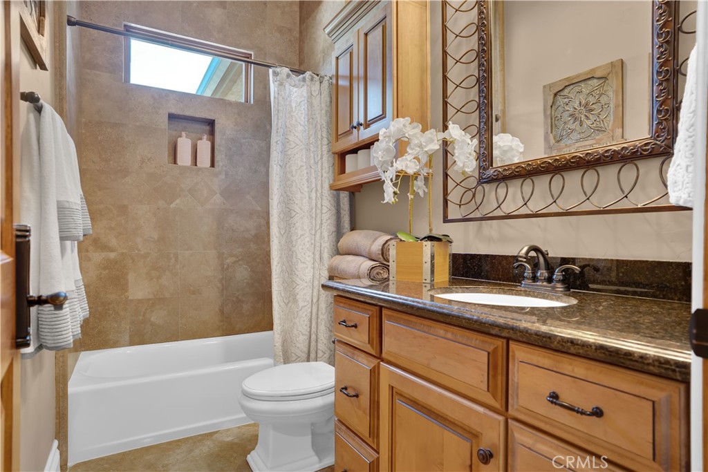 41945 Calle Contento Property Photo 52