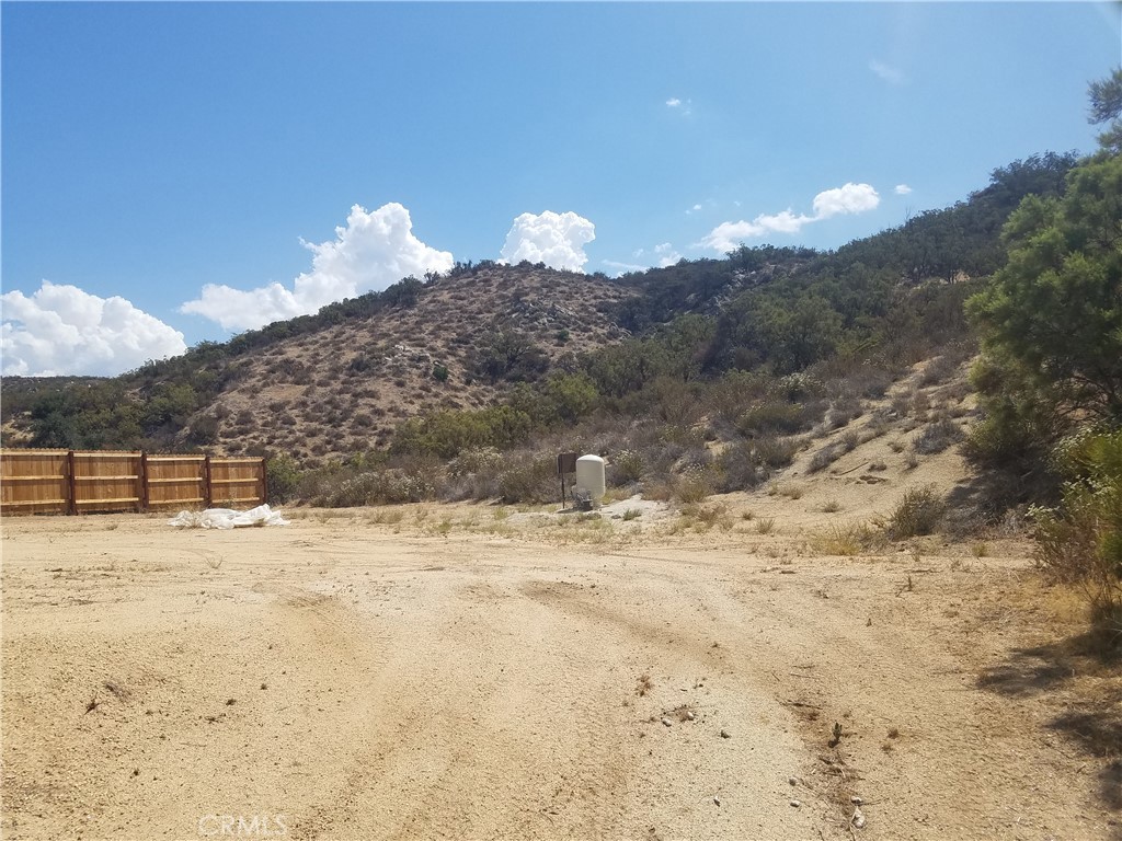 0 Mustang Property Photo 8