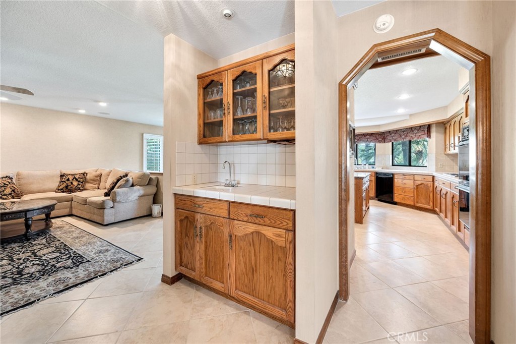 43158 Mayberry Property Photo 8