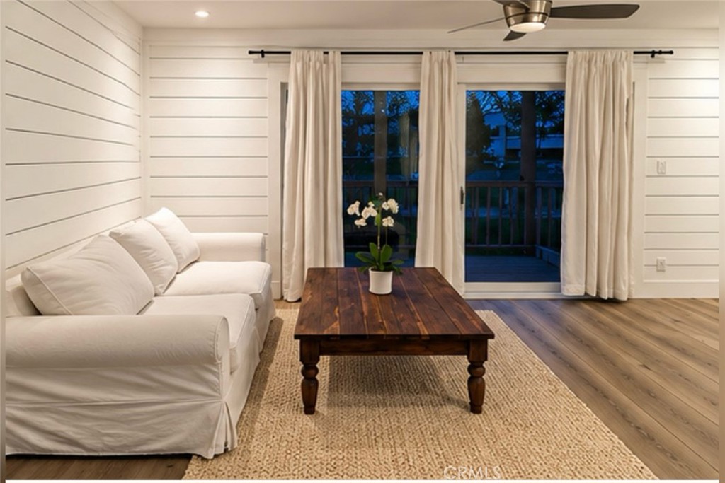 300 Cagney 111 Property Photo 1