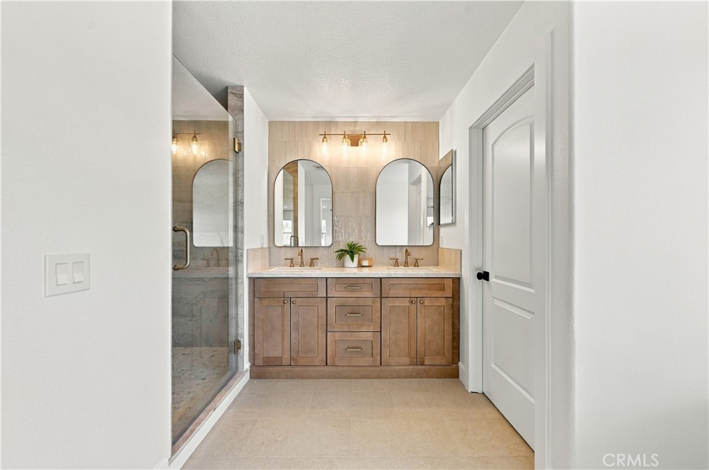 39263 Half Moon Circle Property Photo 33