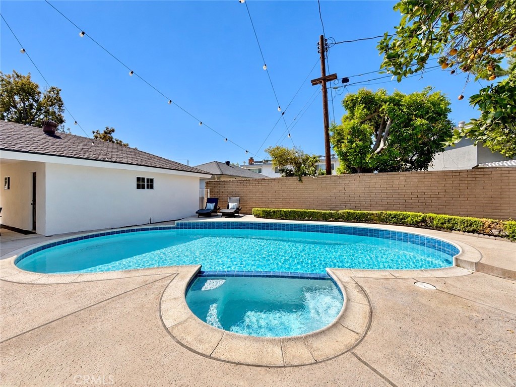 17441 Village Drive Property Photo 62
