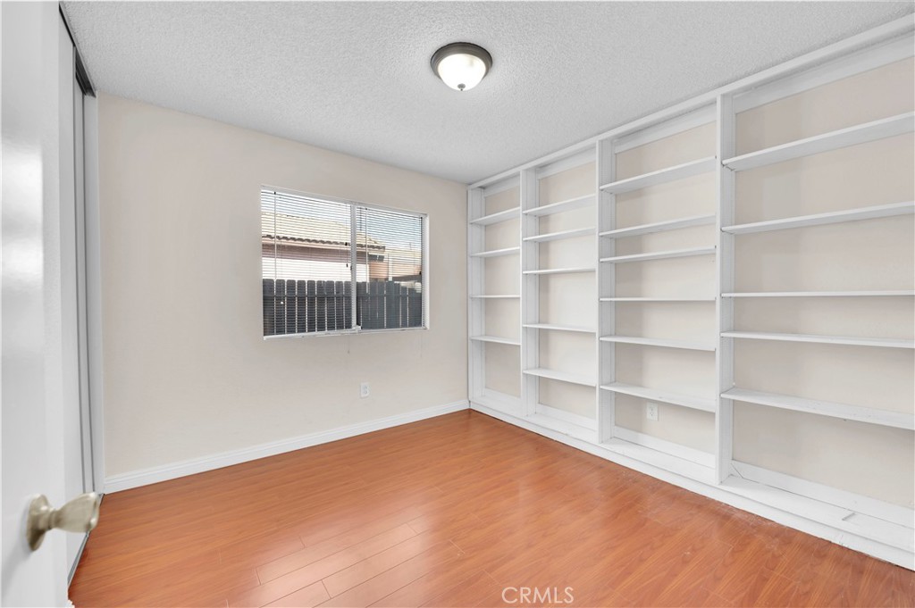 13416 Oak Dell Property Photo 17
