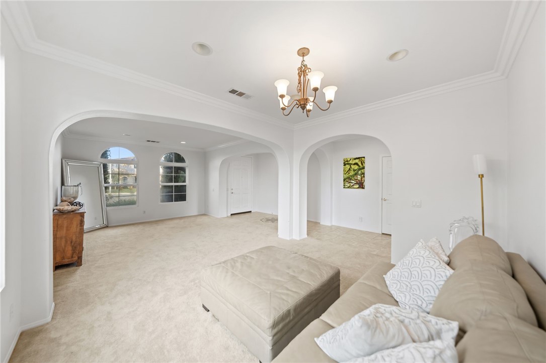 43883 Brookhaven Court Property Photo 4