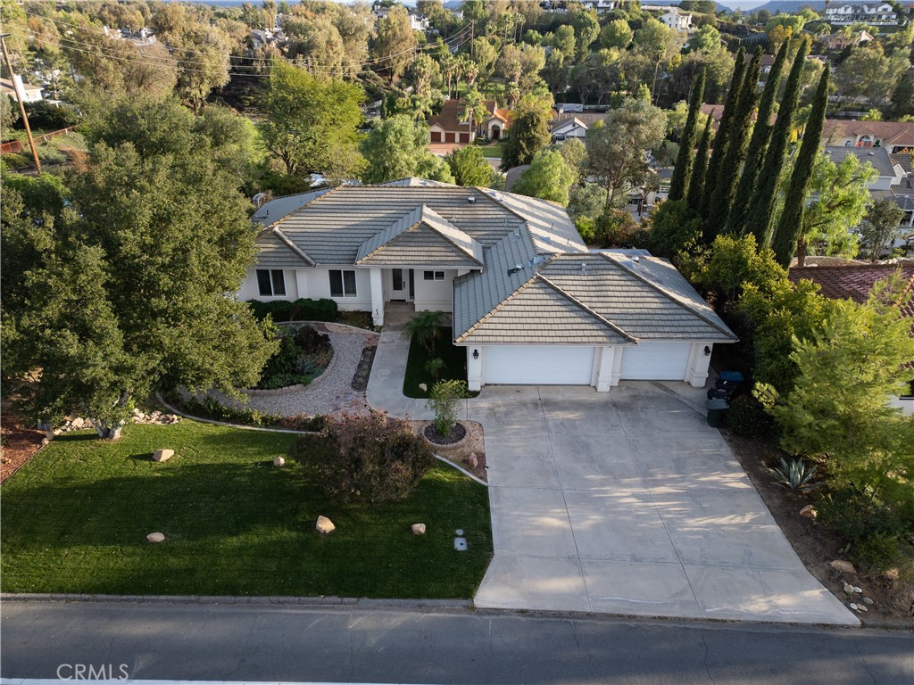 30625 Del Rey Property Photo 1