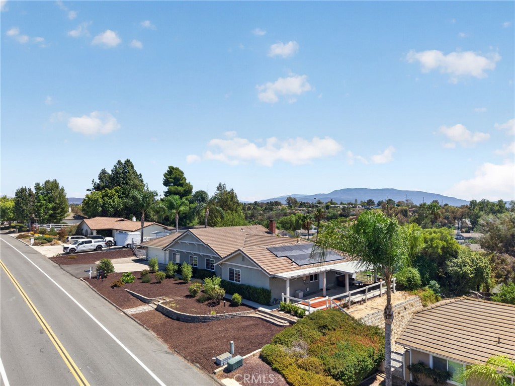 30701 Del Rey Property Photo 6