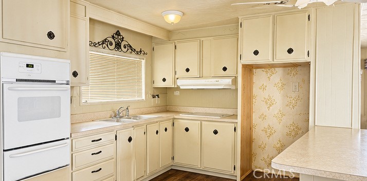 575 S Lyon 137 Property Photo 7