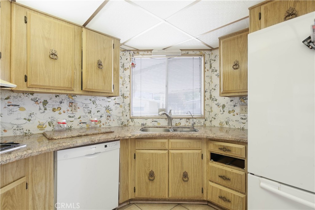 45521 State Highway 74 65 Property Photo 13