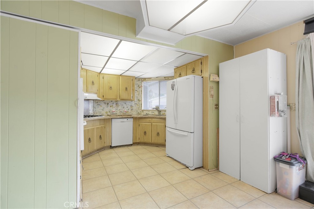 45521 State Highway 74 65 Property Photo 14