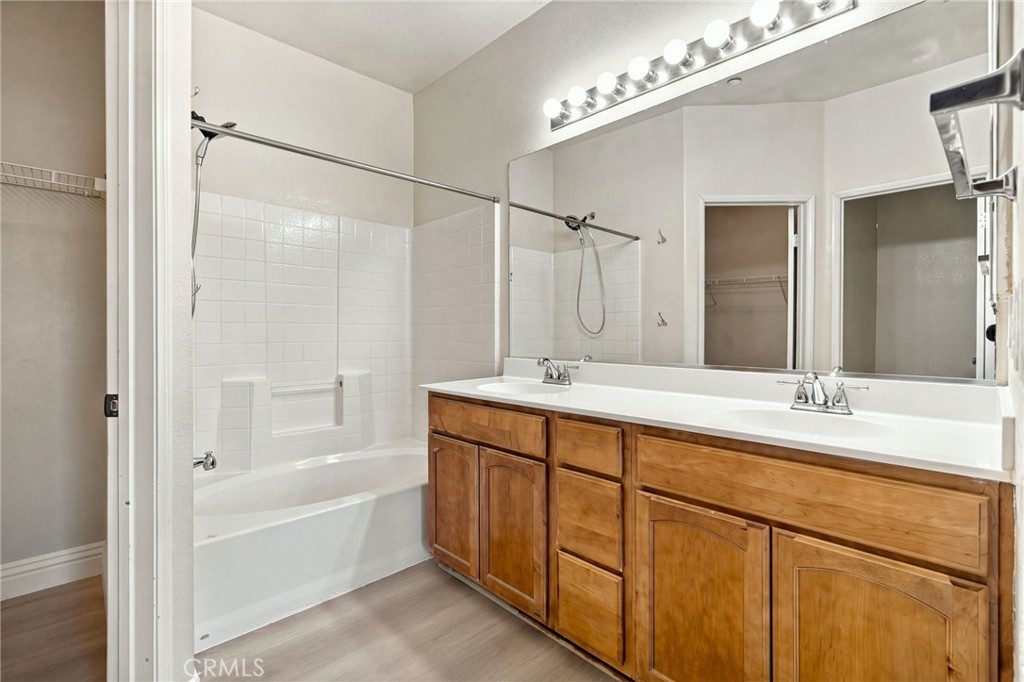 15632 Vista Way 100 Property Photo 25