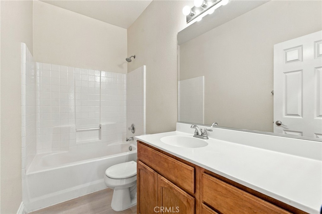 15632 Vista Way 100 Property Photo 26