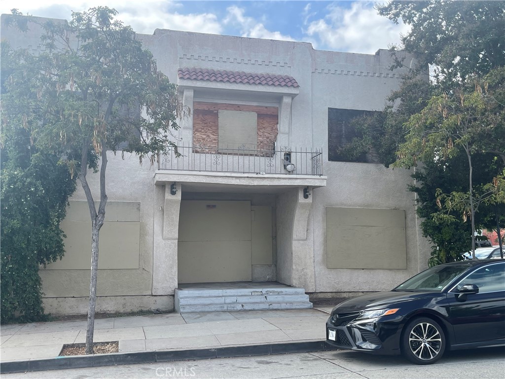 7037 Bright Avenue Property Photo
