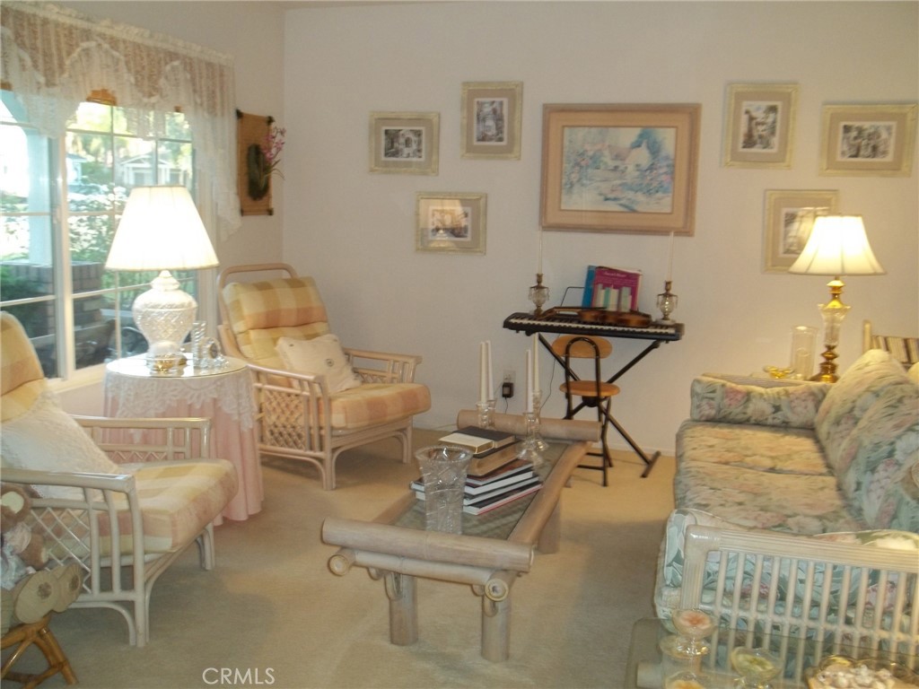 1647 Shire Avenue Property Photo 4