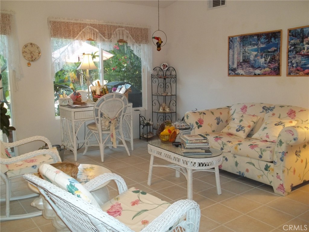 1647 Shire Avenue Property Photo 6