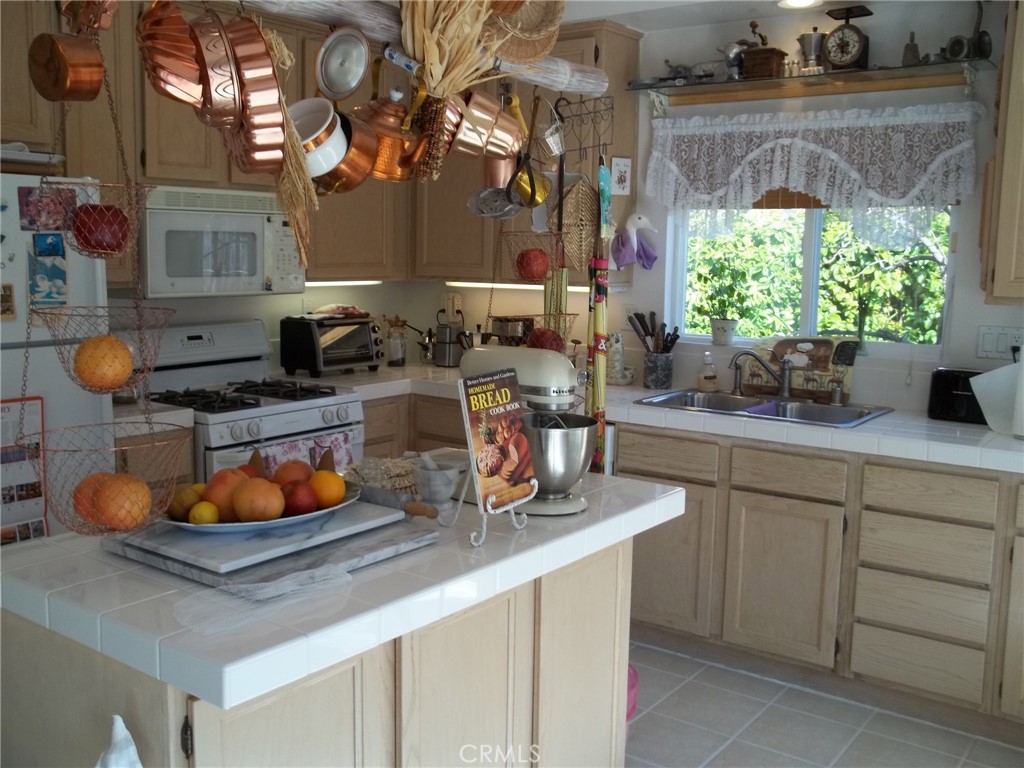 1647 Shire Avenue Property Photo 8