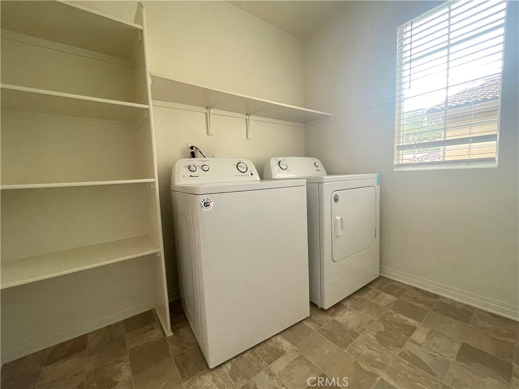 20058 Red Rock Avenue Property Photo 10