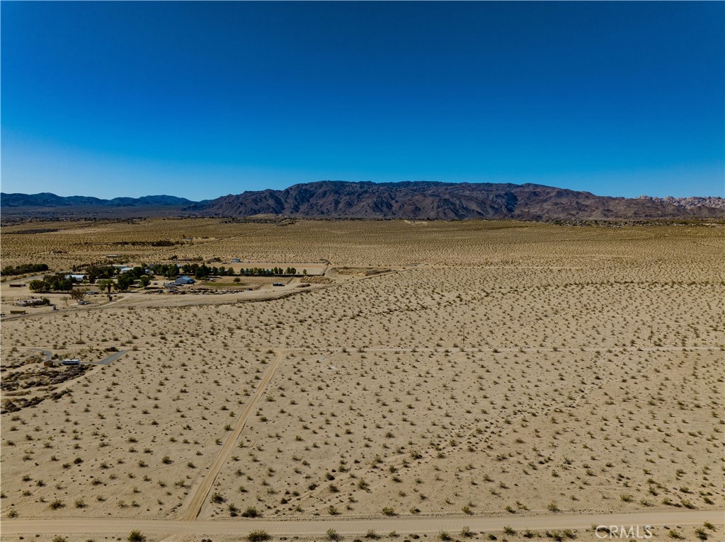 0 Fremontia Property Photo 4