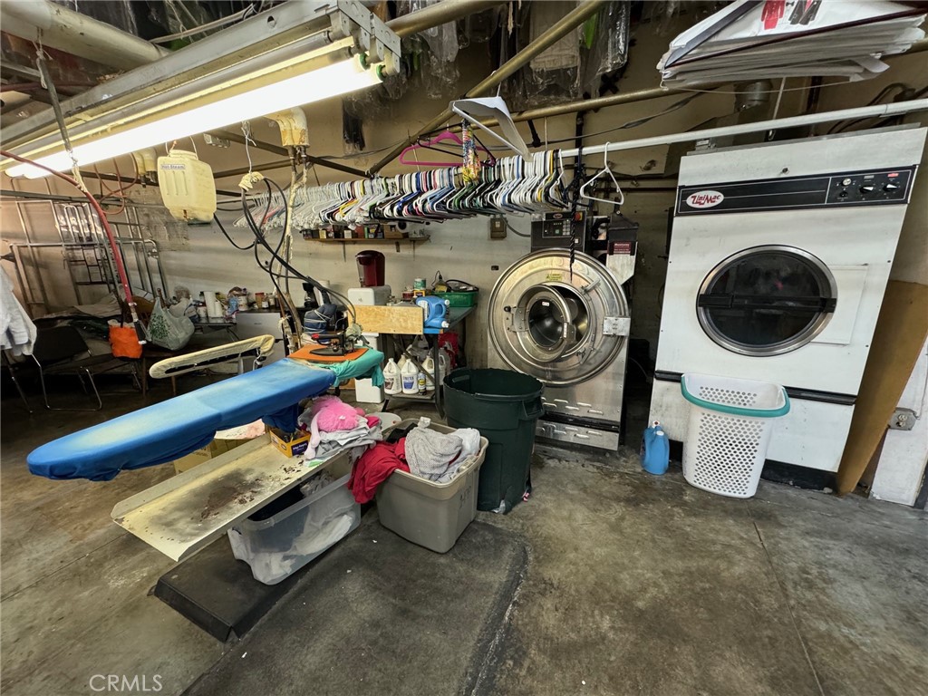 7221 Boulder Avenue Property Photo 11