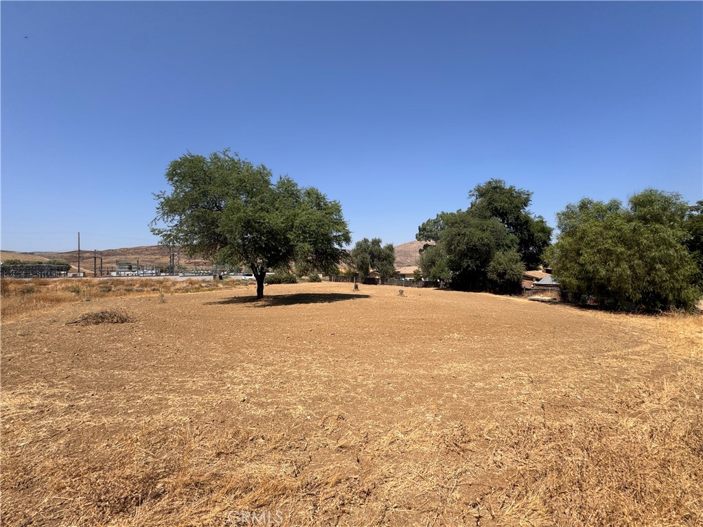 28804 Hoff Avenue Property Photo 4