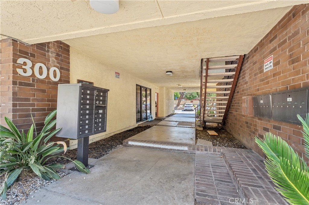 300 S Atlantic Boulevard Property Photo 17
