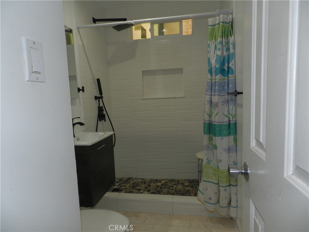 15704 Francisquito Avenue Property Photo 11