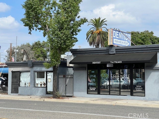 504 S Harbor Boulevard Property Photo 2