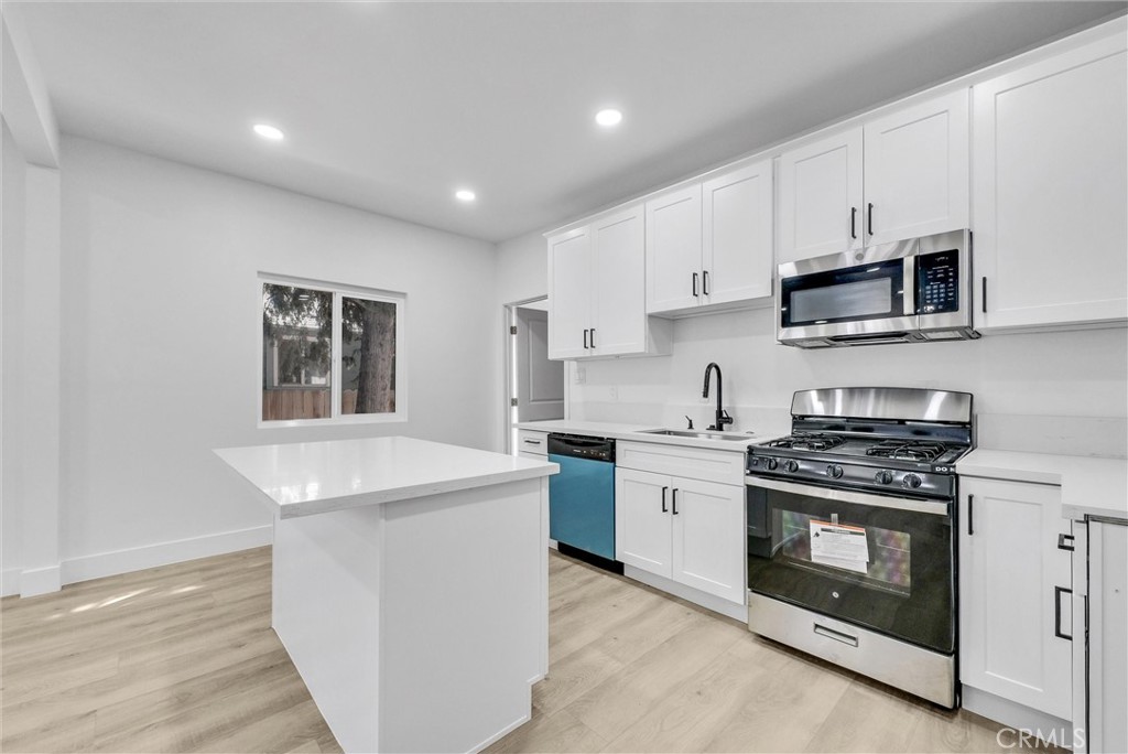 731 W 8th Street Property Photo 15