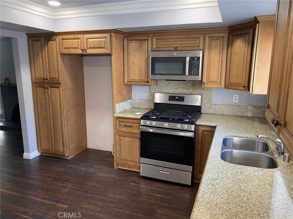 9230 Highland Avenue Property Photo 3
