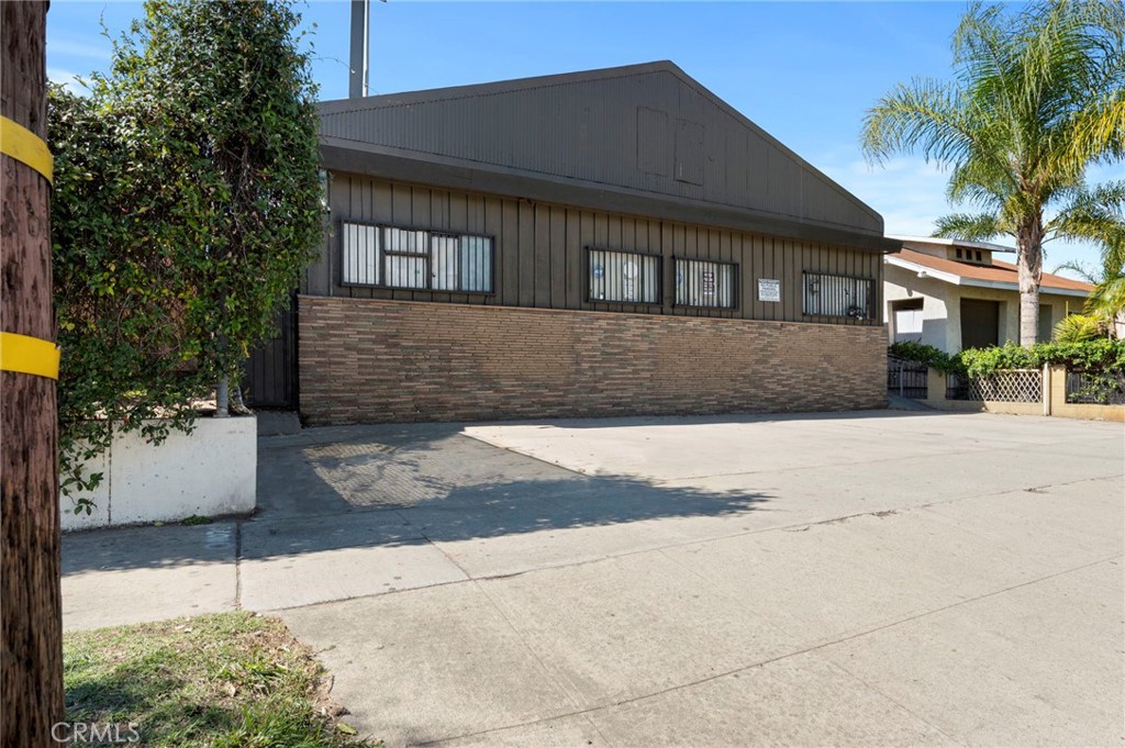 6013 State Street Property Photo 2